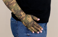 Camo Gradient Compression Glove