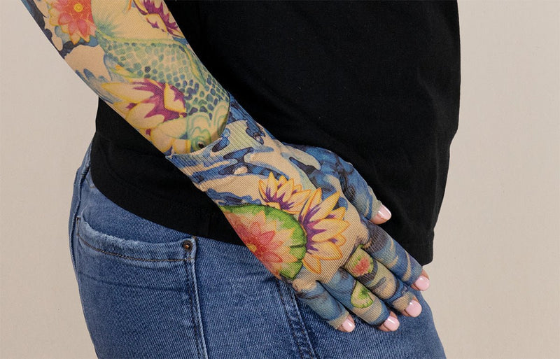 Koi Gradient Compression Glove