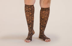 Macabre Mocha Gradient Compression Socks