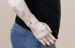 Romantic Rose Gradient Compression Glove